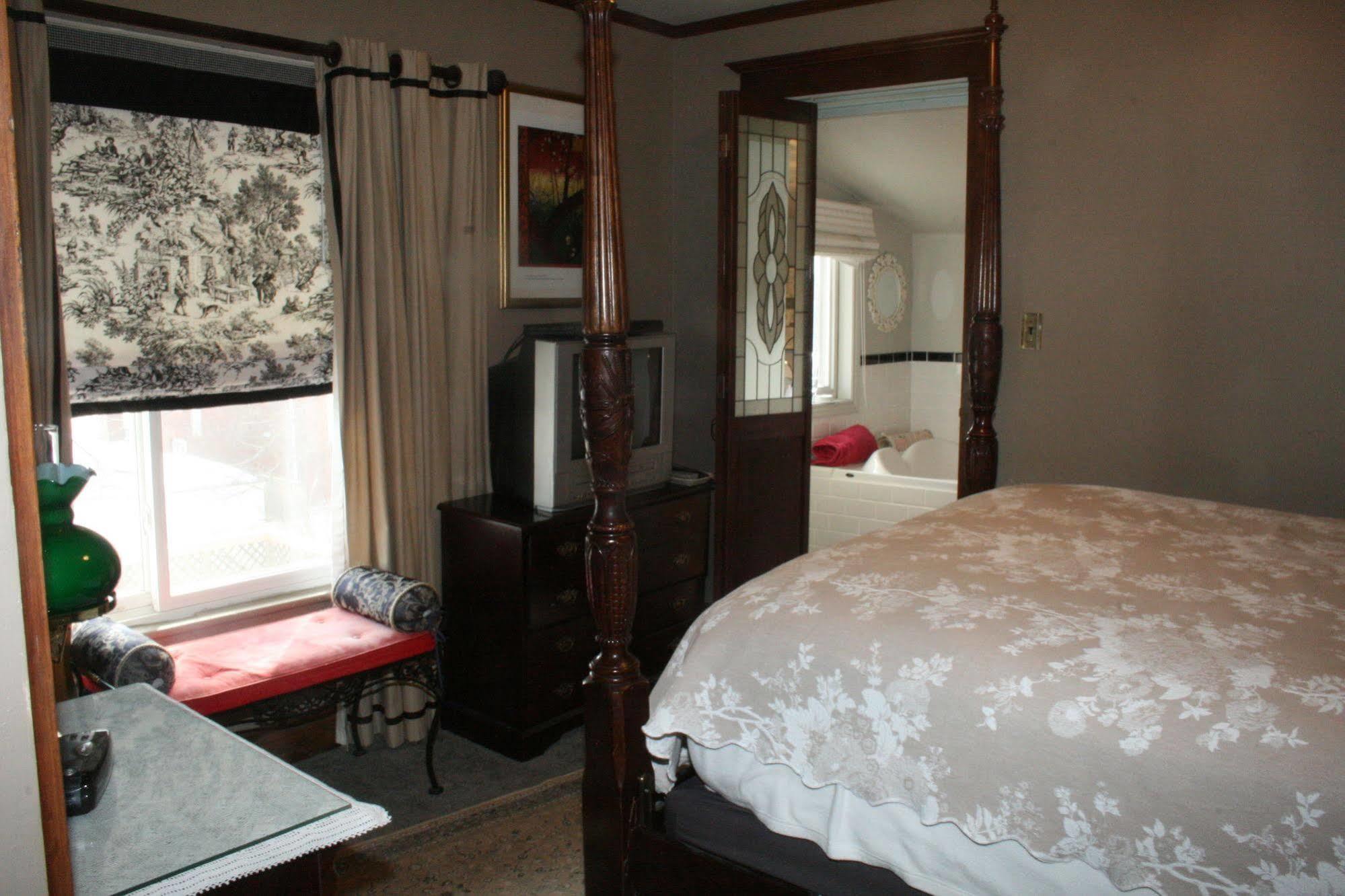 Rose Arden Bed & Breakfast Hamilton Exterior foto